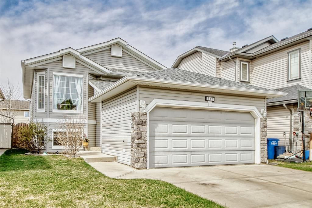 I have sold a property at 316 Stonegate WAY NW in Airdrie
